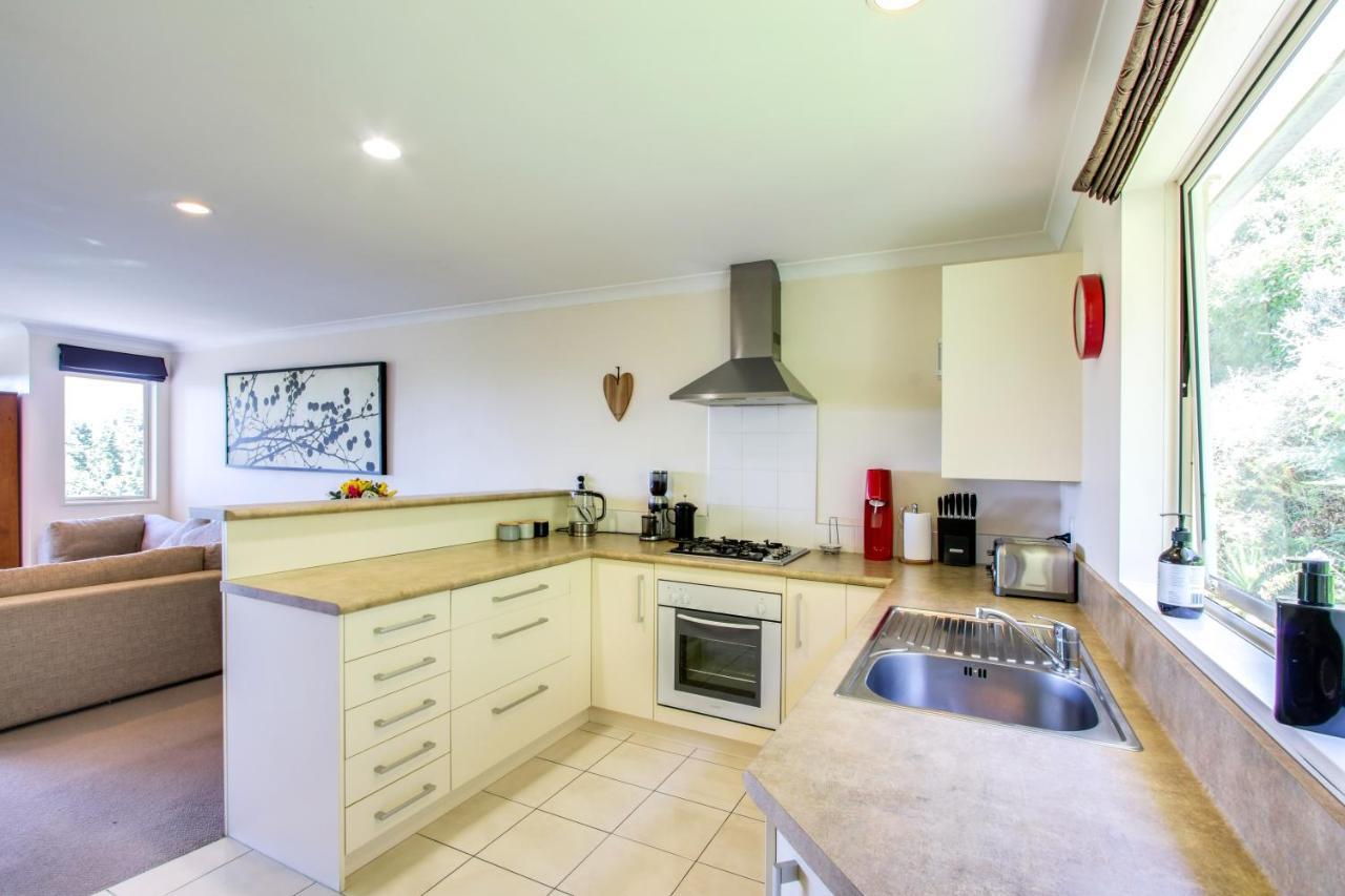Onslow Views - Napier Holiday Home Экстерьер фото